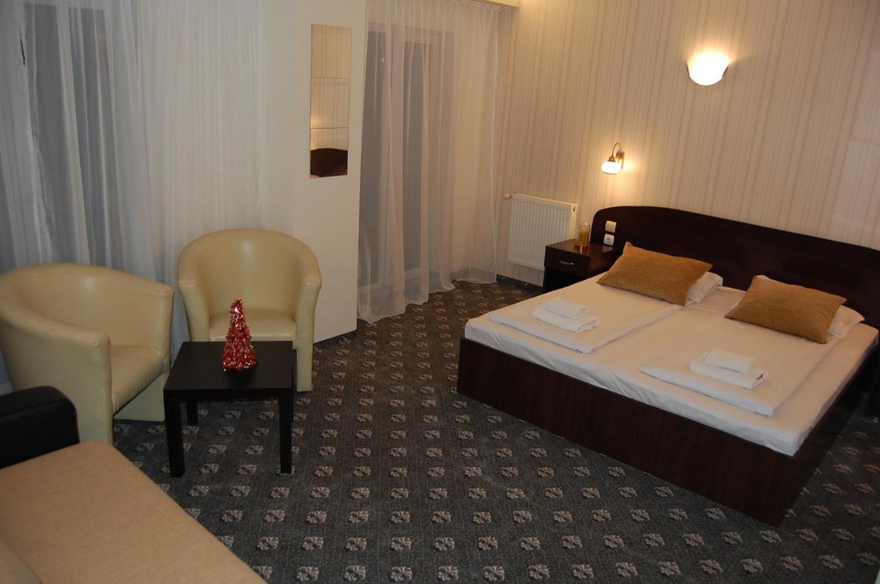 Hotel Art Montana Predeal Eksteriør bilde